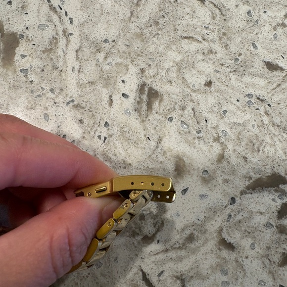 Nixon gold small player watch - Picture 6 of 6